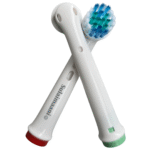 3 pieces of EB-17X Electric Toothbrush Heads with Case - Image 5